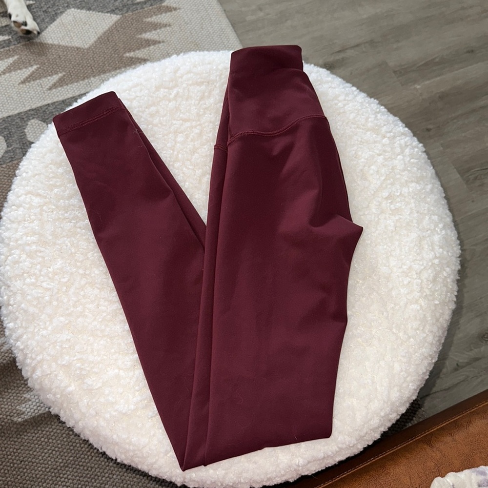 Size 0 elastic lululemon leggings